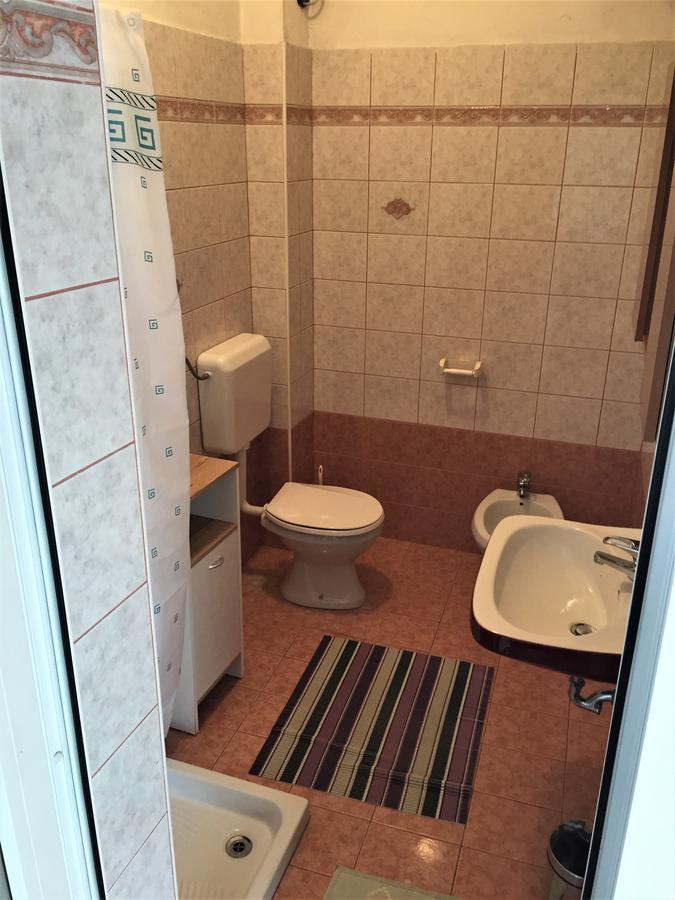 Tri Srca Apartments & Rooms Funtana Extérieur photo